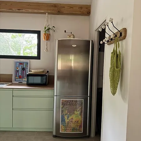 Maison Neuve De Plain Pied Au Cœur D'un Jardin Arboré *