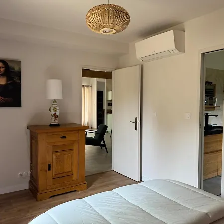 Maison Neuve De Plain Pied Au Cœur D'un Jardin Arboré Hébergement de vacances