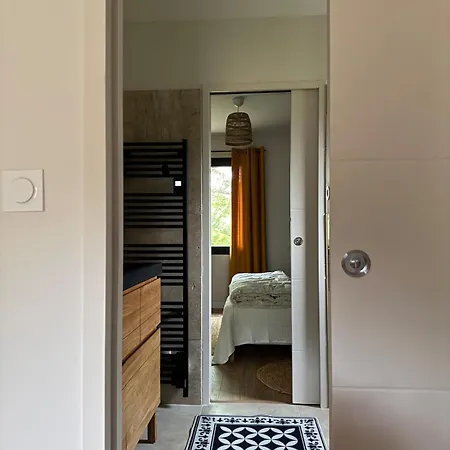Maison Neuve De Plain Pied Au Cœur D'un Jardin Arboré Saint-Hippolyte-de-Montaigu