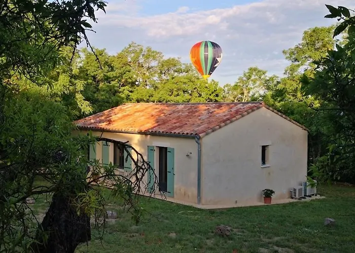 בית נופש Maison Neuve De Plain Pied Au Coeur D'un Jardin Arbore *