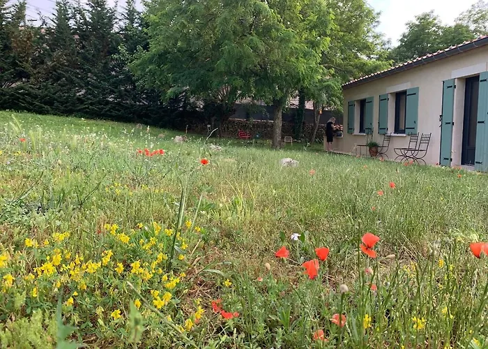 Maison Neuve De Plain Pied Au Coeur D'un Jardin Arbore בית נופש *