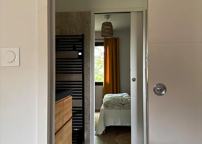 Maison Neuve De Plain Pied Au Coeur D'un Jardin Arbore Saint-Hippolyte-de-Montaigu